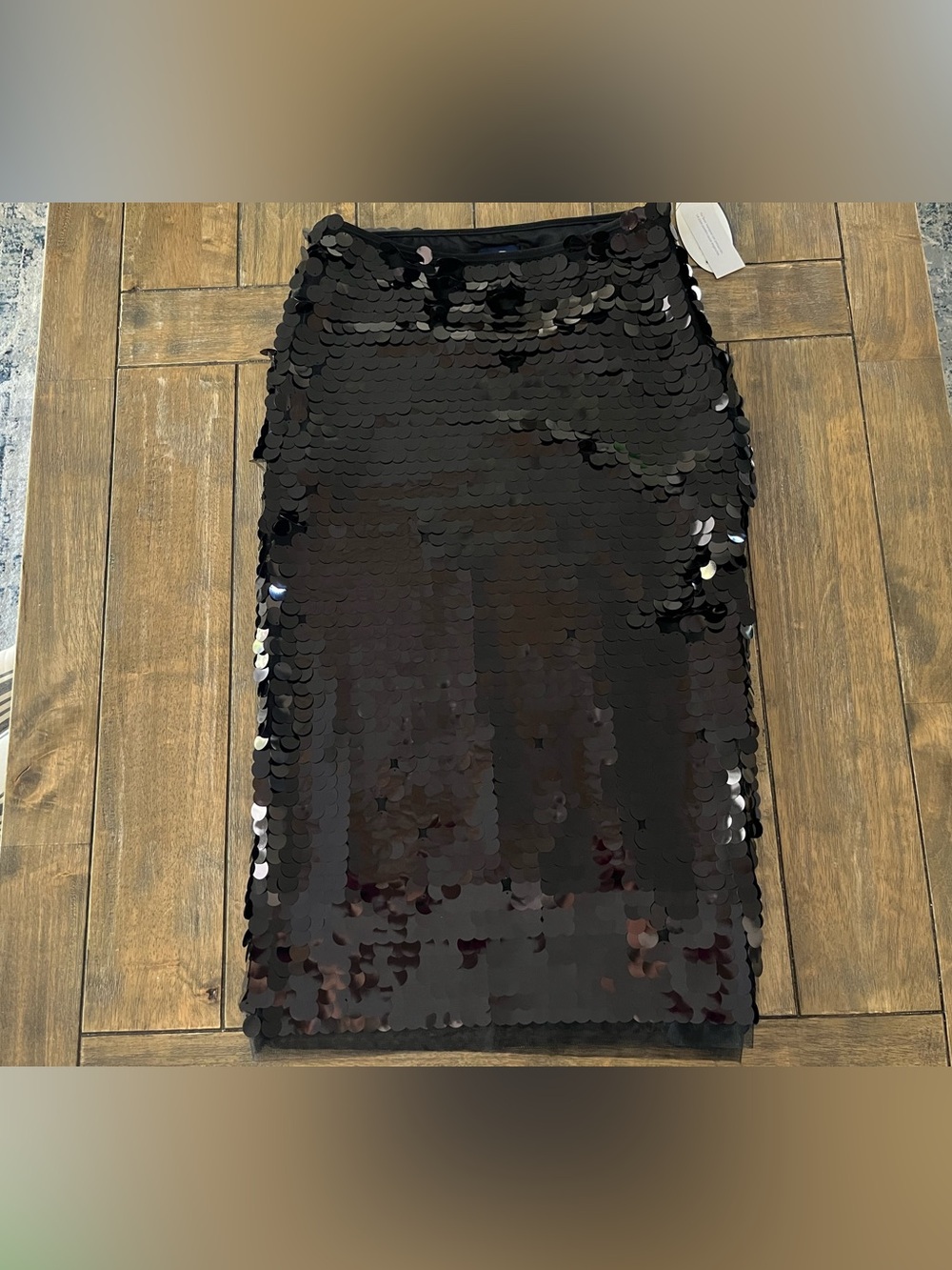 Scoop PAILLETTE MIDI SKIRT
BLACK SOOT color size small NWT